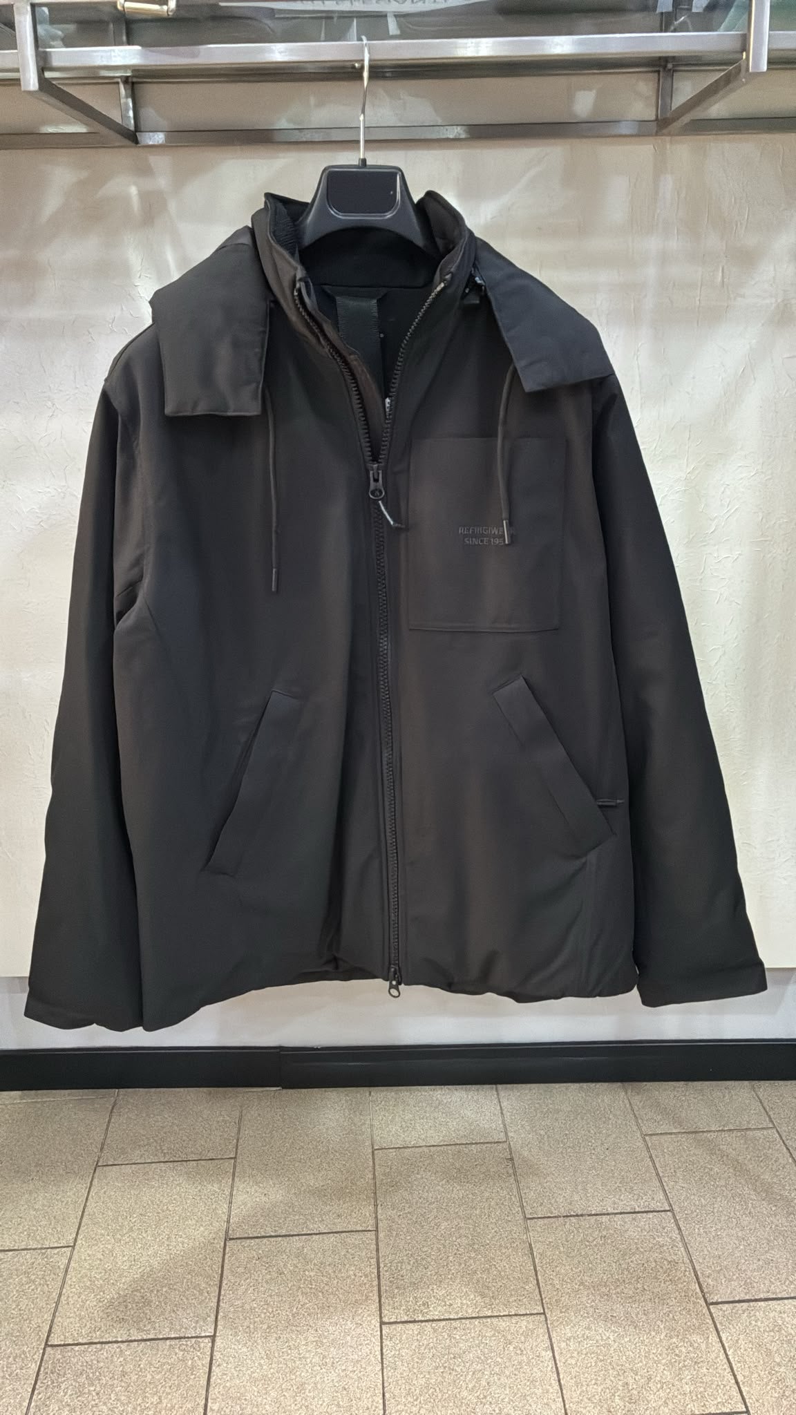 RefrigiWear Cosmo Jacket – Nero